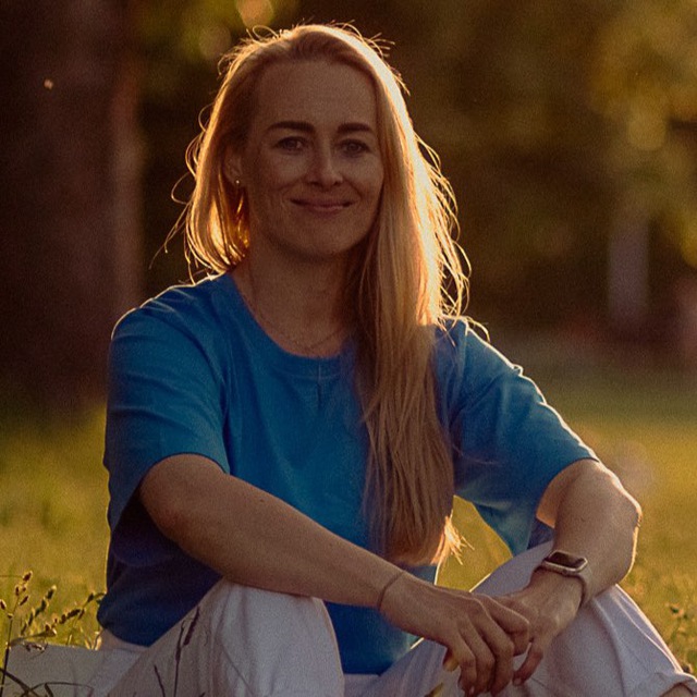 Олена Ткачова